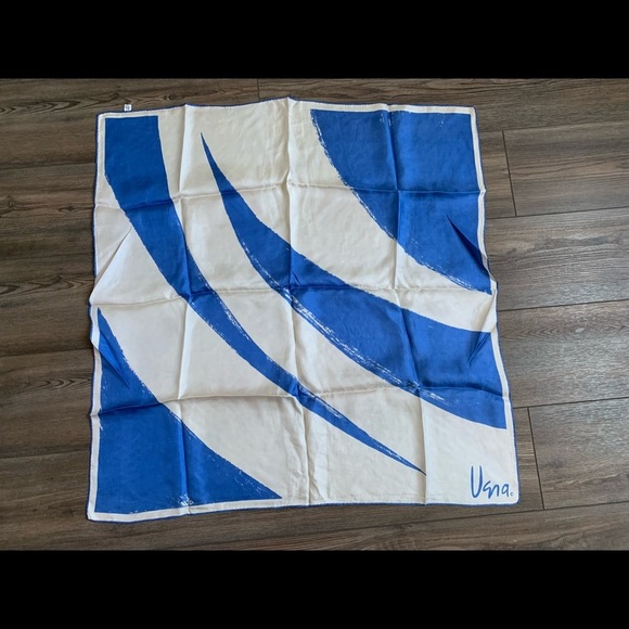 Vera scarf - Picture 2 of 7